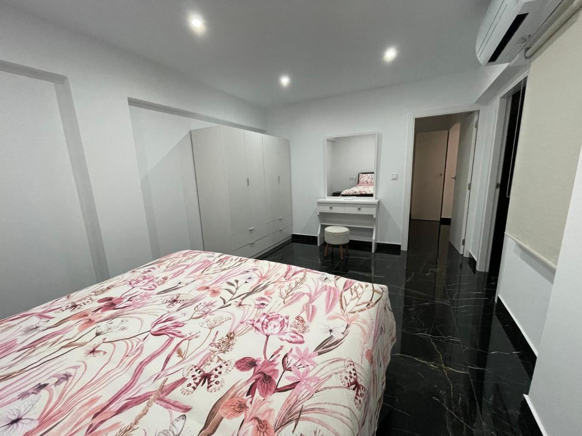 Апартаменты Castellon Deluxe Кастельон-де-ла-Плана Экстерьер фото